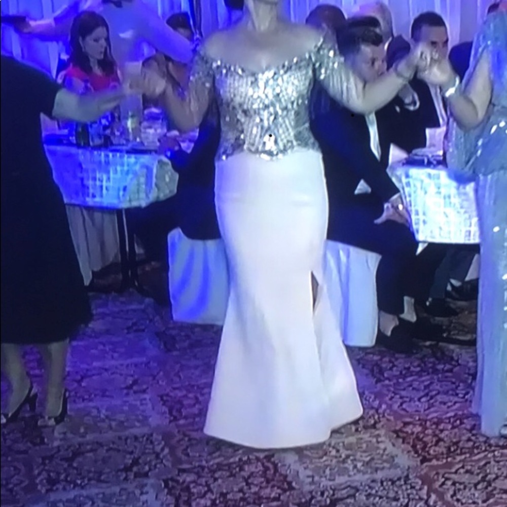 Cream beaded with silver sequin all brand new